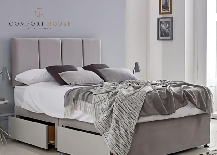 The Panel Astral Divan Set